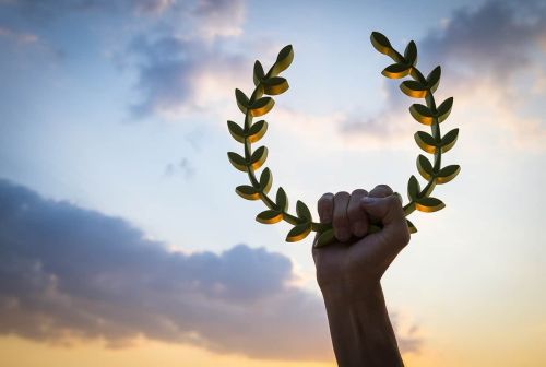 laurel-wreath-symbolism-and-meaning